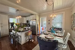 36 Grafton St, Newport, RI 02840 - Photo 11