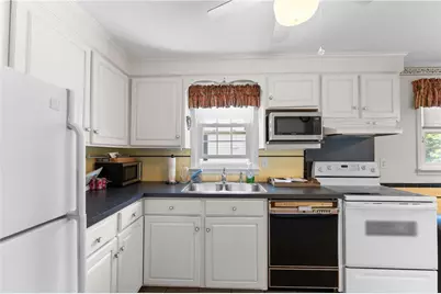 5 Second Street, Pawtucket, RI 02861 - Photo 11
