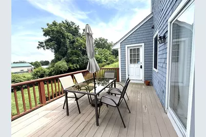 20 Morrison Avenue, Middletown, RI 02842 - Photo 9
