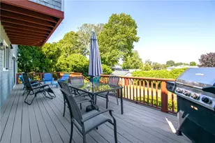 20 Morrison Ave, Middletown, RI 02842 - Photo 11
