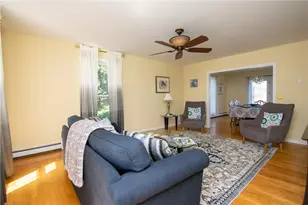 20 Morrison Ave, Middletown, RI 02842 - Photo 15