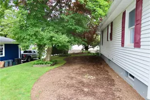 5 Susan Cir, Johnston, RI 02919 - Photo 31