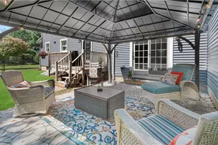 178 Queens River Dr, South Kingstown, RI 02892 - Photo 5