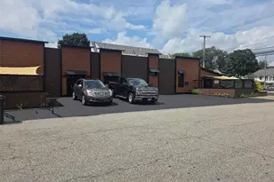 609 Armistice Blvd, Pawtucket, RI 02861 - Photo 3