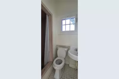 765 Park Avenue #2C, Cranston, RI 02910 - Photo 5