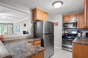 7 Wake Robin Rd, Lincoln, RI 02865 - Photo 13