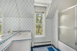 517 Tuckerman Ave, Middletown, RI 02842 - Photo 33
