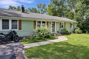 7 Byrd Ave, Johnston, RI 02919 - Photo 1