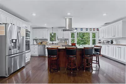 7 Byrd Avenue, Johnston, RI 02919 - Photo 9
