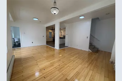 38 Marion Avenue N, Providence, RI 02905 - Photo 9