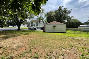 348 Market St, Warren, RI 02885 - Photo 47