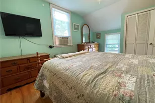 348 Market St, Warren, RI 02885 - Photo 37