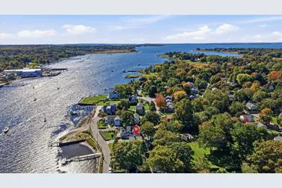169 Mathewson Road, Barrington, RI 02806 - Photo 3