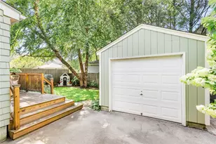 280 Cole Ave, Providence, RI 02906 - Photo 31