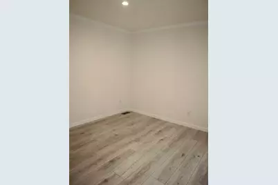 1346 Newport Avenue, Attleboro, MA 02703 - Photo 9