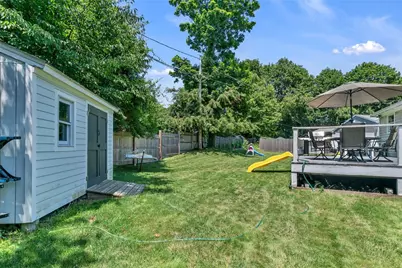 19 Sherwood Road, Middletown, RI 02842 - Photo 31