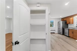 28 Plain St, East Providence, RI 02916 - Photo 11