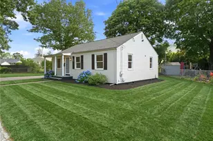 28 Plain St, East Providence, RI 02916 - Photo 1