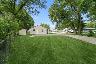 28 Plain St, East Providence, RI 02916 - Photo 5