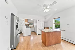 57 Everett St, Pawtucket, RI 02861 - Photo 15