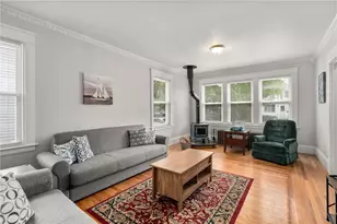 725 River Ave, Providence, RI 02908 - Photo 1