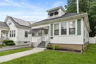 725 River Ave, Providence, RI 02908 - Photo 1