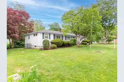 80 Birchwood Way, East Greenwich, RI 02818 - Photo 3
