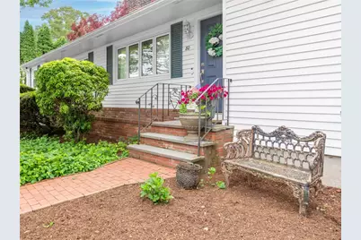 80 Birchwood Way, East Greenwich, RI 02818 - Photo 5