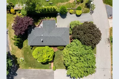 80 Birchwood Way, East Greenwich, RI 02818 - Photo 35