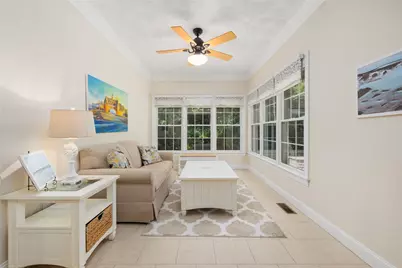 2393 Scituate Avenue, Cranston, RI 02831 - Photo 23