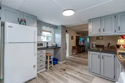 18 Helen Drive, Coventry, RI 02816 - Photo 11