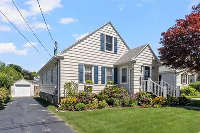 94 Ruggles Avenue, Newport, RI 02840 - Photo 27