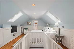 94 Ruggles Ave, Newport, RI 02840 - Photo 15