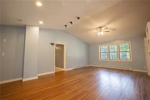 20 Watercress Ct, Coventry, RI 02816 - Photo 3