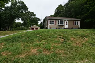 304 Getchell Ave, Woonsocket, RI 02895 - Photo 27