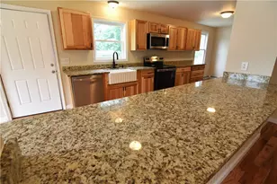 304 Getchell Ave, Woonsocket, RI 02895 - Photo 7
