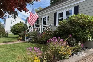 29 Fenner Ave, Newport, RI 02840 - Photo 39
