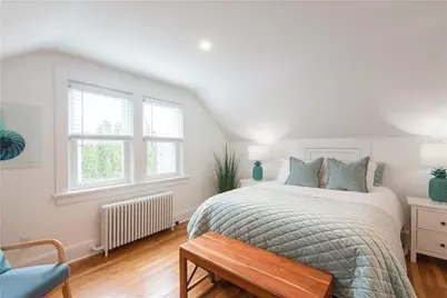 29 Fenner Avenue, Newport, RI 02840 - Photo 25