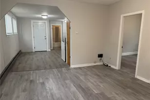 159 Elm St, Woonsocket, RI 02895 - Photo 3