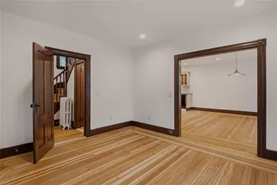 82 Van Zandt Avenue, Newport, RI 02840 - Photo 5