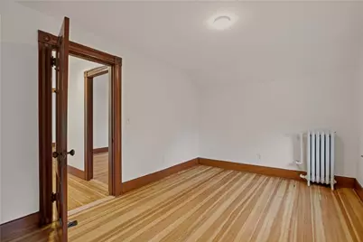 82 Van Zandt Avenue, Newport, RI 02840 - Photo 23
