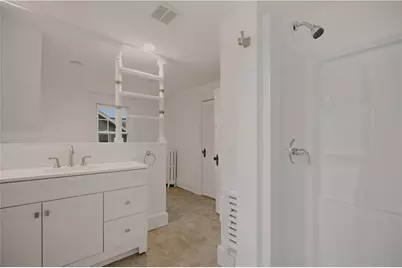 82 Van Zandt Avenue, Newport, RI 02840 - Photo 31