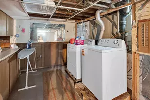 130 Thurston St, East Providence, RI 02915 - Photo 43