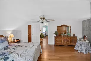 130 Thurston St, East Providence, RI 02915 - Photo 31