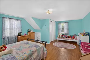 130 Thurston St, East Providence, RI 02915 - Photo 35