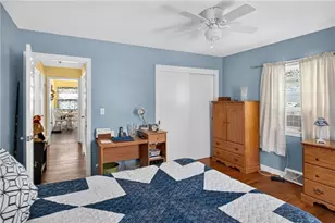 130 Thurston St, East Providence, RI 02915 - Photo 25