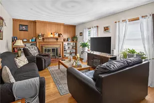 130 Thurston St, East Providence, RI 02915 - Photo 5