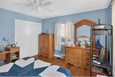 130 Thurston Street, East Providence, RI 02915 - Photo 23