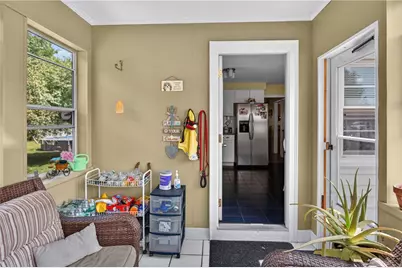 130 Thurston Street, East Providence, RI 02915 - Photo 17