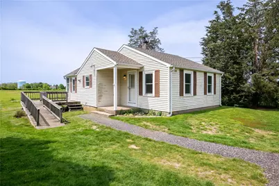 44 Paquins Lane, Portsmouth, RI 02871 - Photo 1